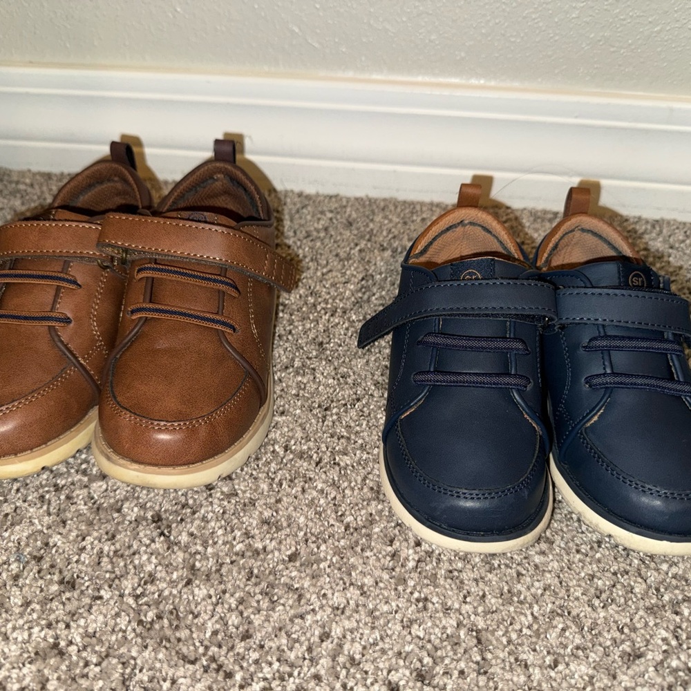 Stride Rite Brown and Navy Kids Dress Shoes